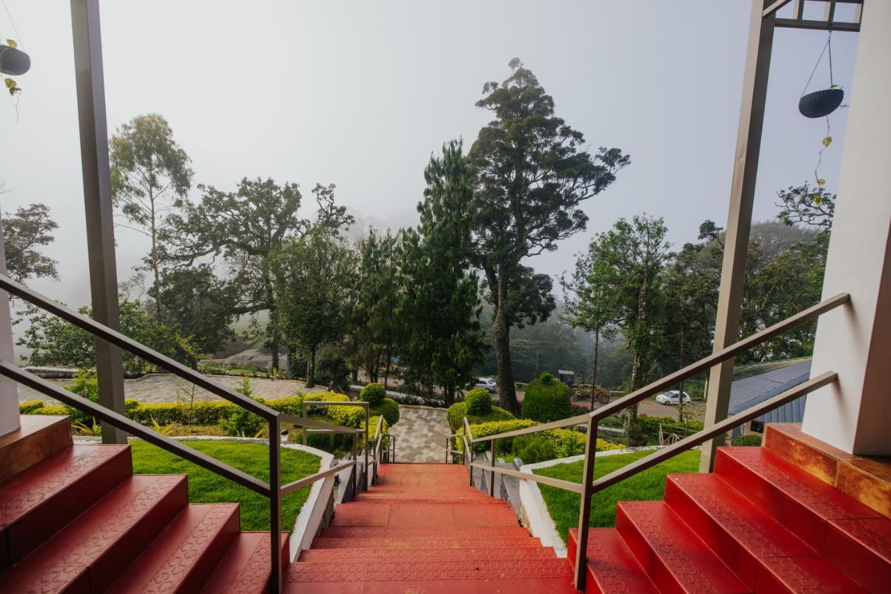 Misty Courtyard Resort Chinnakanal Экстерьер фото