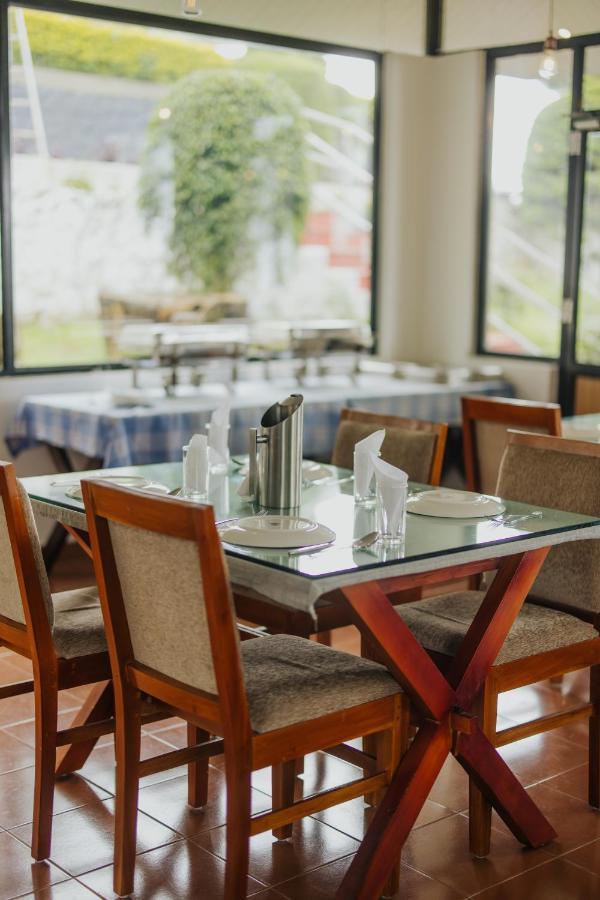 Misty Courtyard Resort Chinnakanal Экстерьер фото