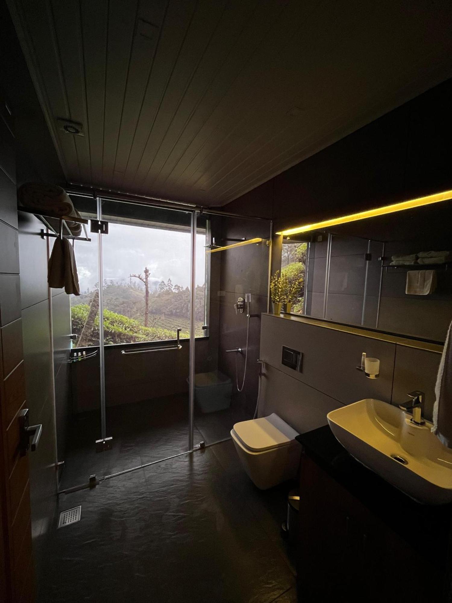 Misty Courtyard Resort Chinnakanal Экстерьер фото