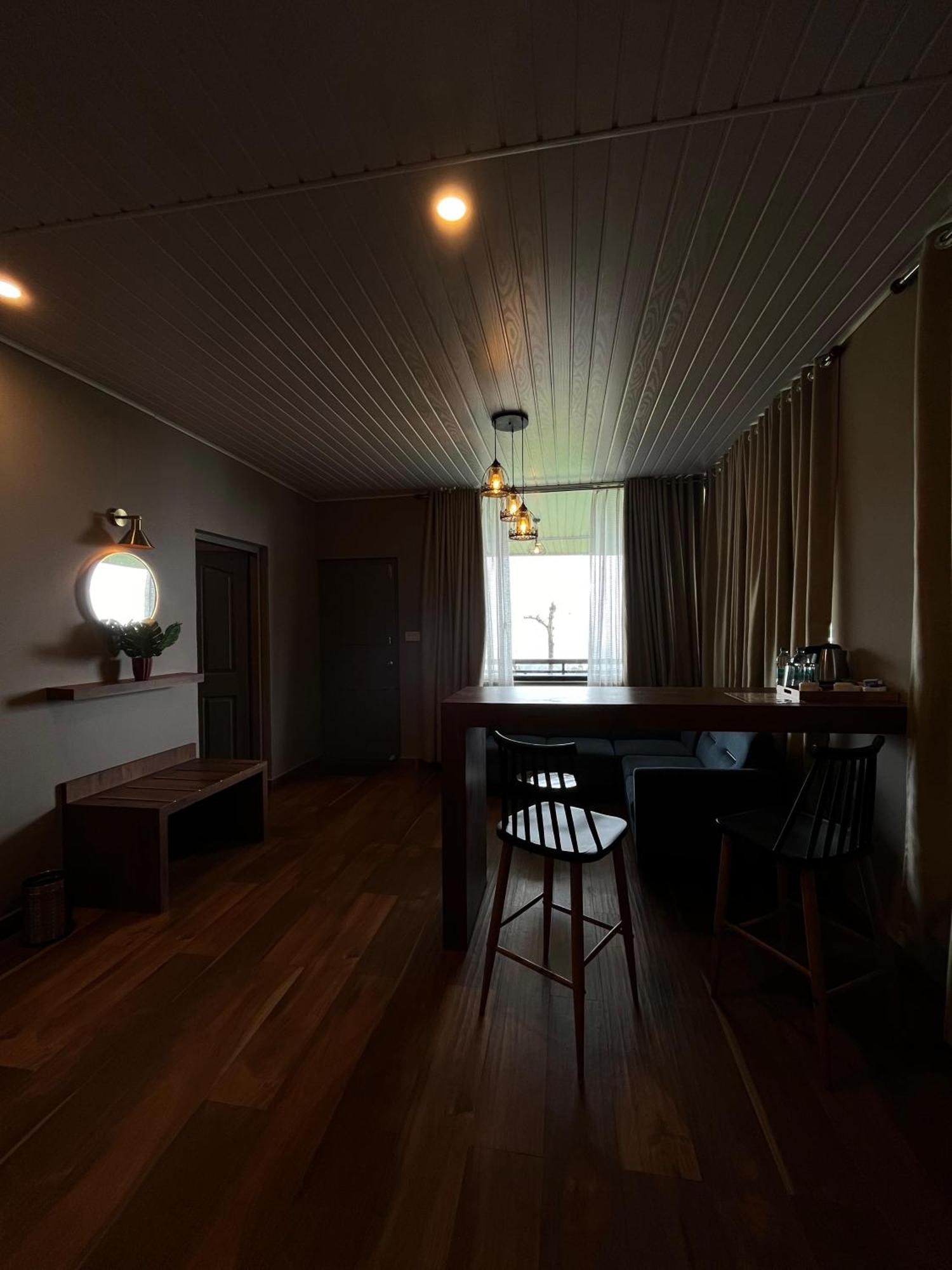 Misty Courtyard Resort Chinnakanal Экстерьер фото